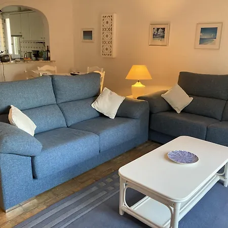 Apartament With Private Terrace Overlooking The Sea
