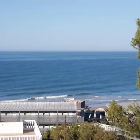 With Private Terrace Overlooking The Sea Apartament *